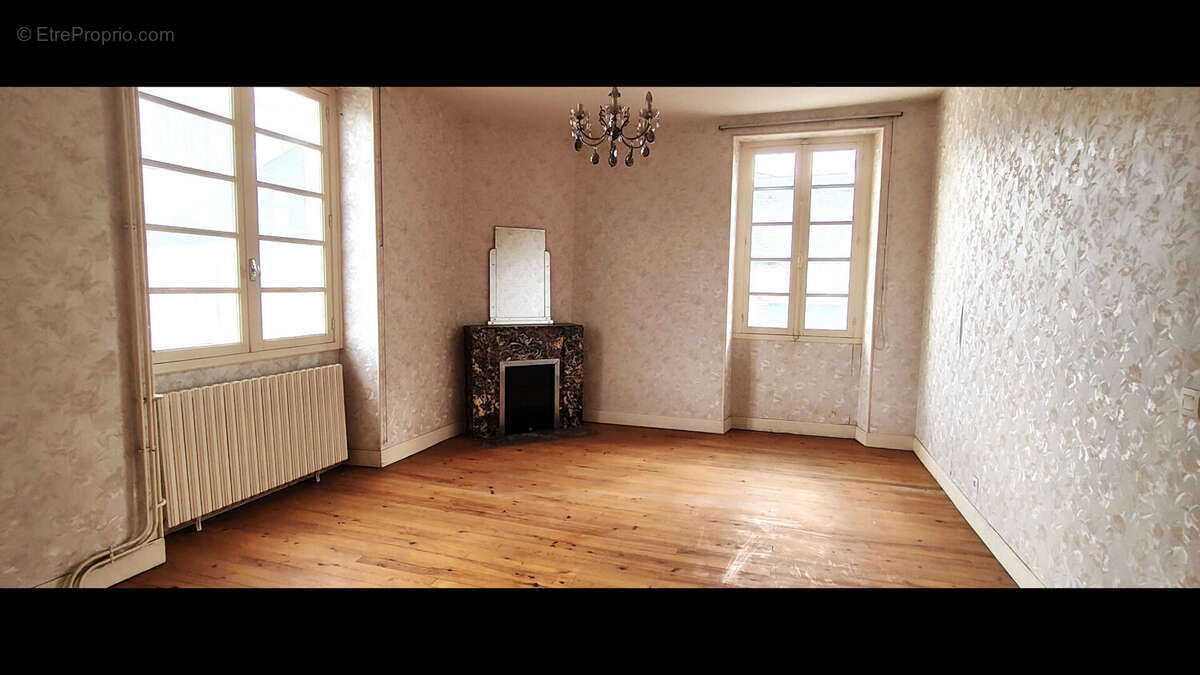 Maison à BORDES