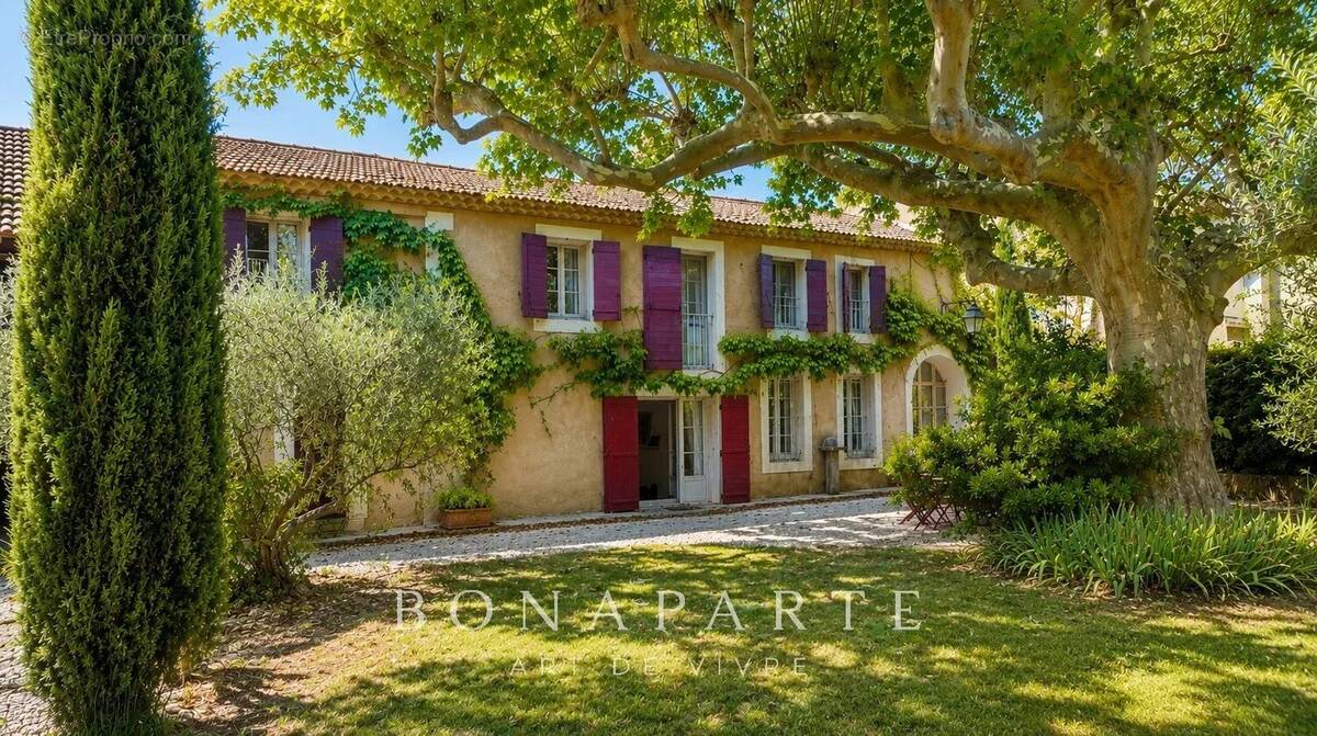 Maison à SAINT-REMY-DE-PROVENCE