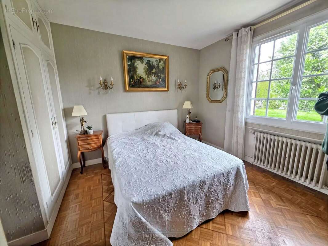Maison à AMILLY