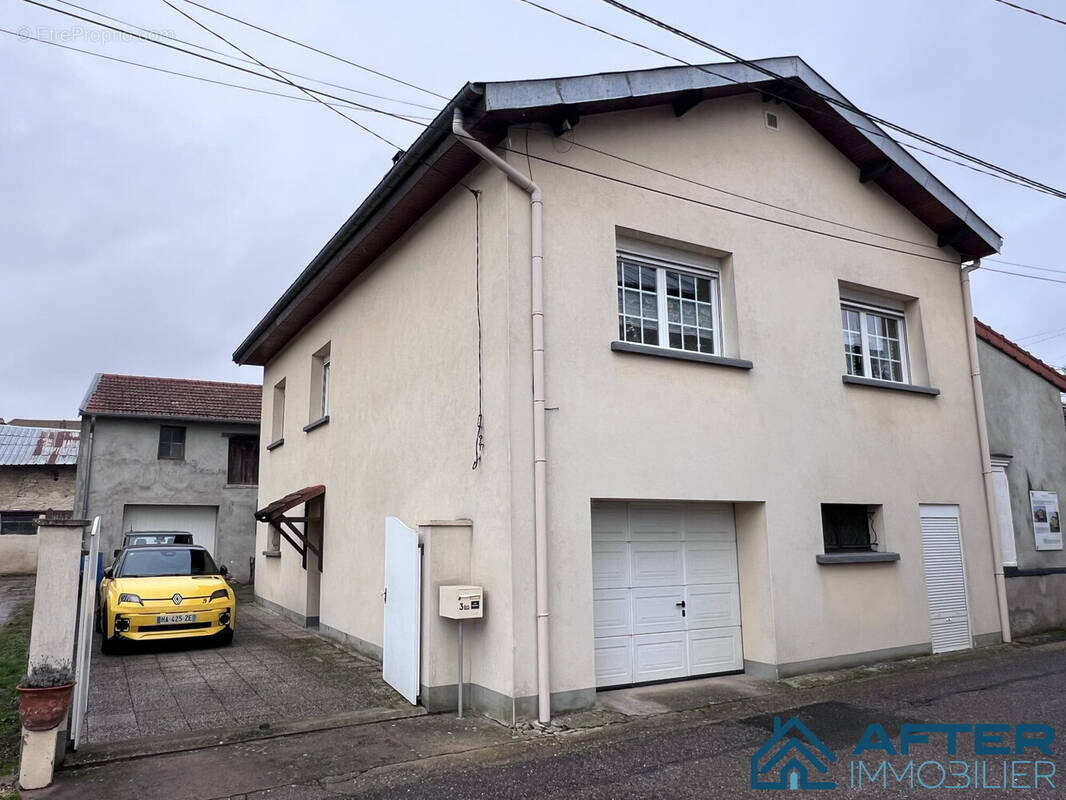 Maison à EINVILLE-AU-JARD