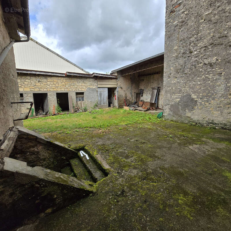 Maison à BRALLEVILLE