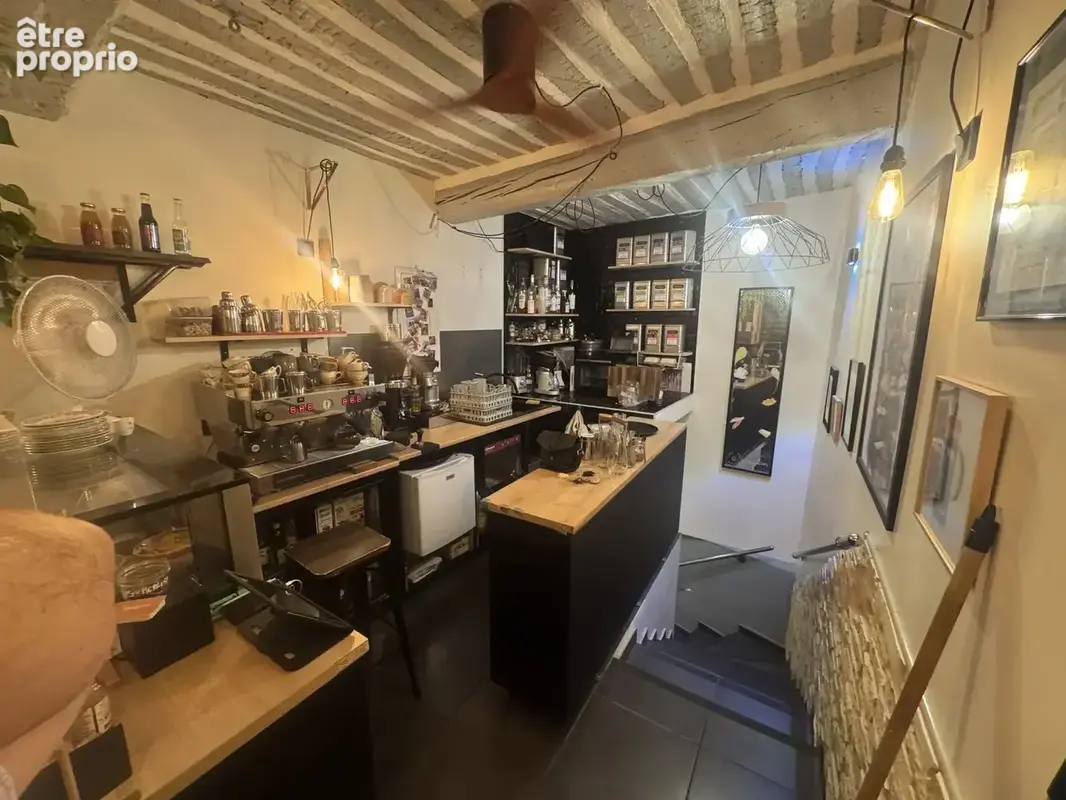 Rare dans le Vieil Antibes: restaurant avec extraction, rue Sade - photo 2