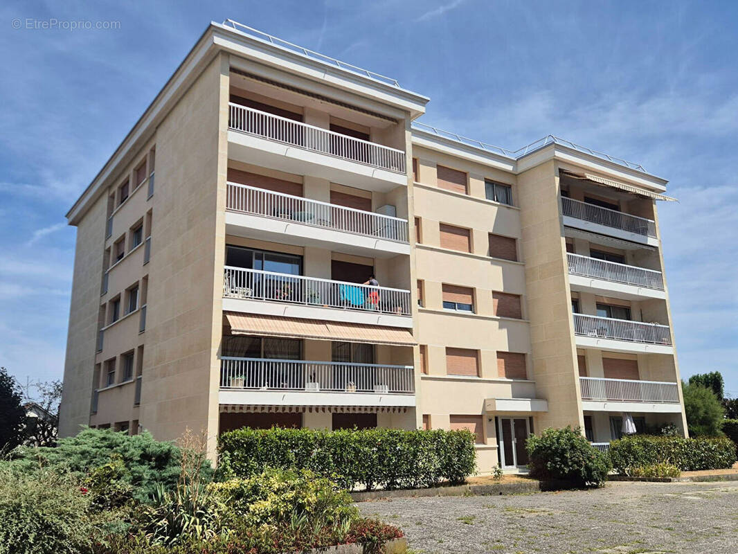 Appartement à RAMBOUILLET