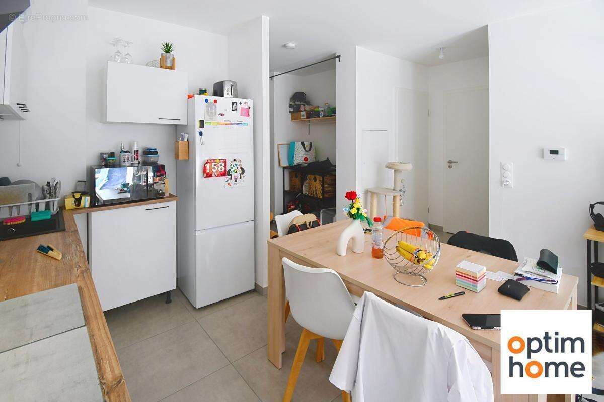 Appartement plain pied 50m2 environ - terrasse - place de parking privative - vendu meuble - photo 11