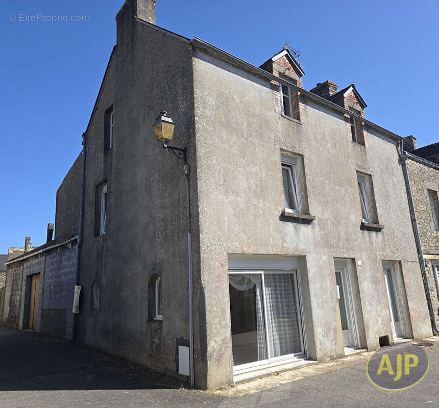 Maison Plumelec 6 pièce(s) 163 m2 - photo 2