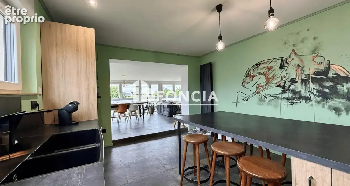 Proche Faulquemont et Saint Avold, belle maison de 160 M2 rénovée avec goût et offrant de belles prestations sur un terrain de 1 - photo 13