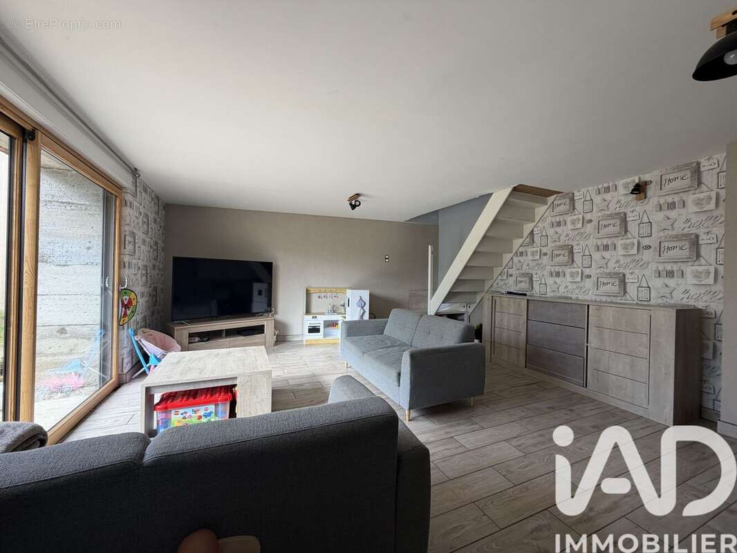 Photo 3 - Maison à SAINT-LOUP-LAMAIRE