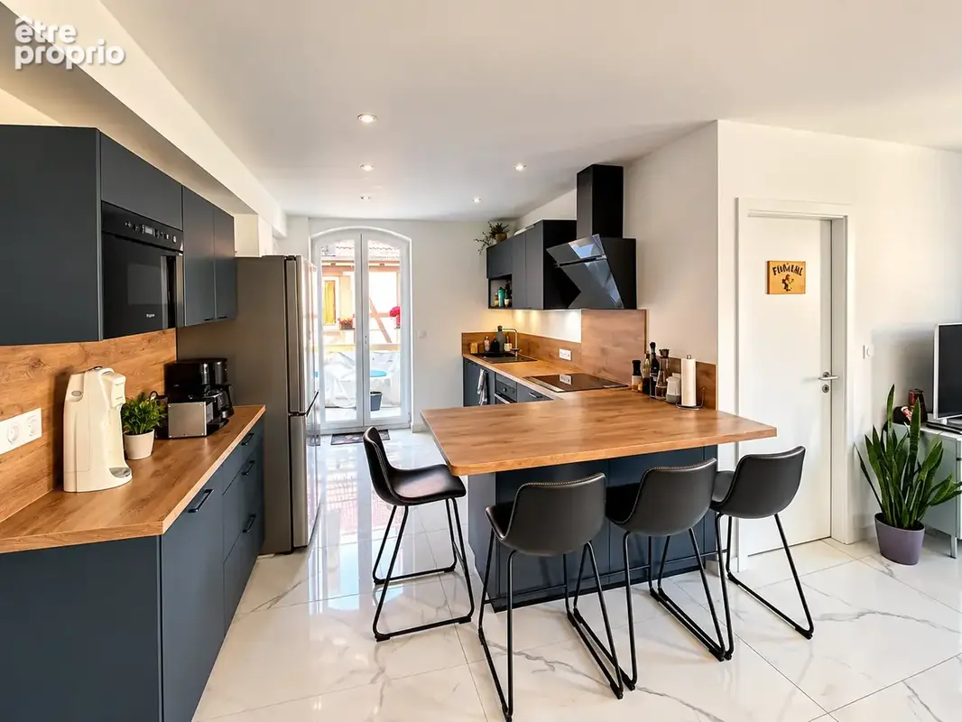 Superbe appartement 4 pièces lumineux de 92,7 m2 + parkings - photo 2