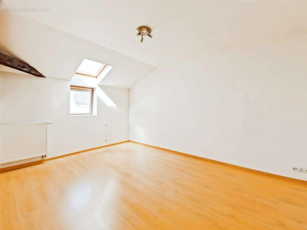 Maison à CHATELLERAULT