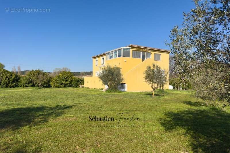 Maison à BOUC-BEL-AIR