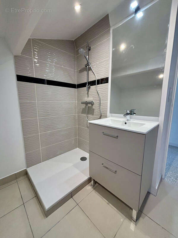 Appartement à NYONS