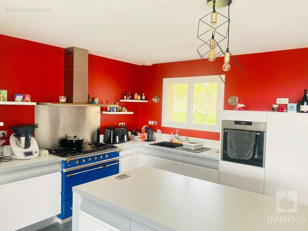 Maison 134 m² à Vers  - photo 4