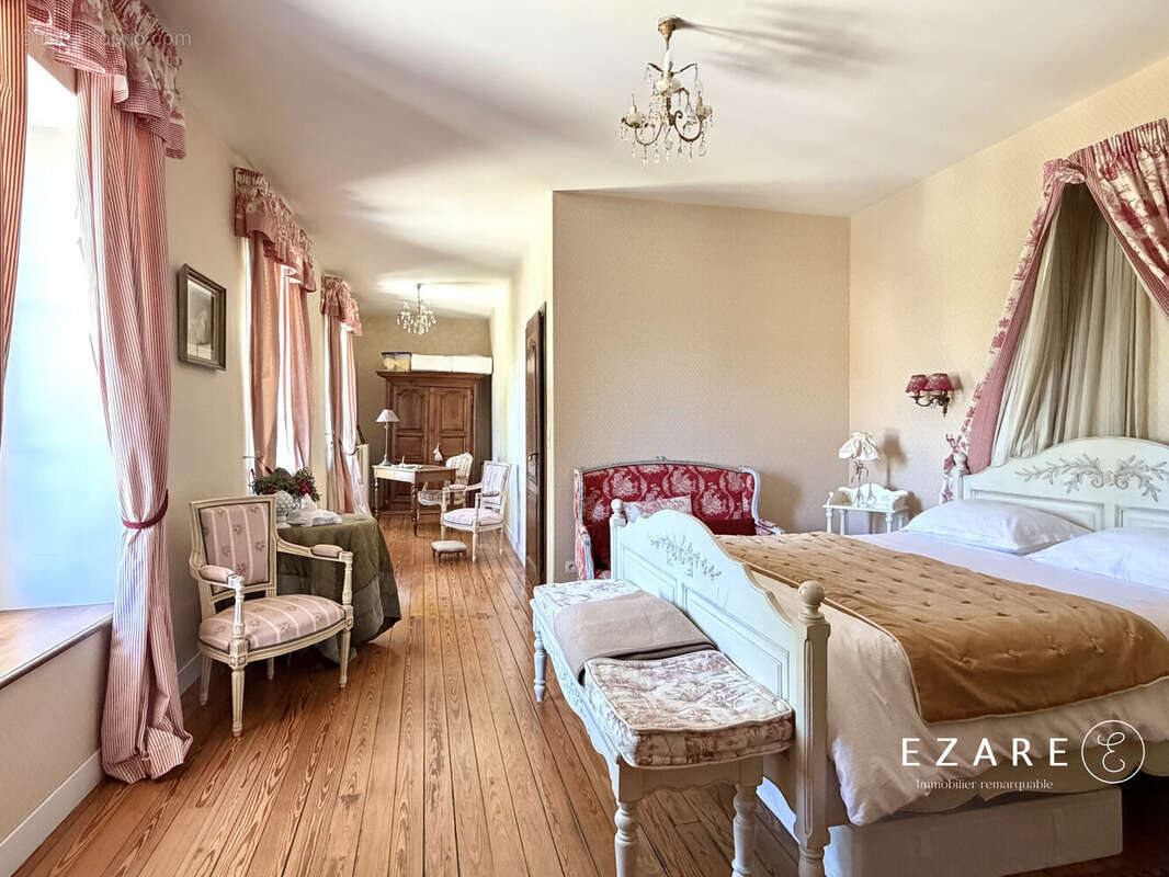 Maison 515 m² à Beaune  - photo 8