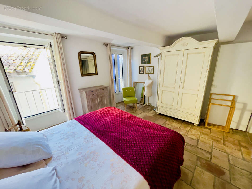 Maison à PLAN-DE-LA-TOUR