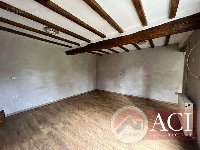 Maison à SAINT-CLAIR-SUR-EPTE