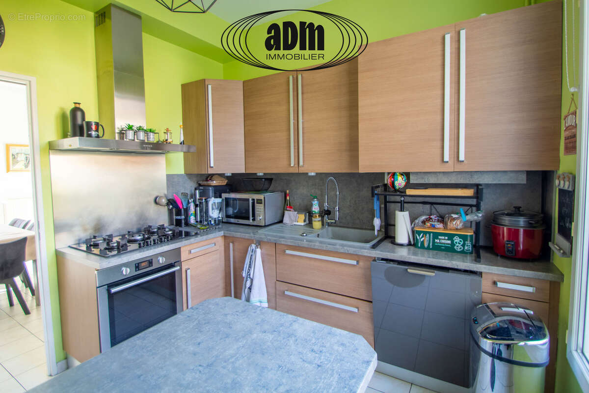 Maison à MAGNY-LE-HONGRE