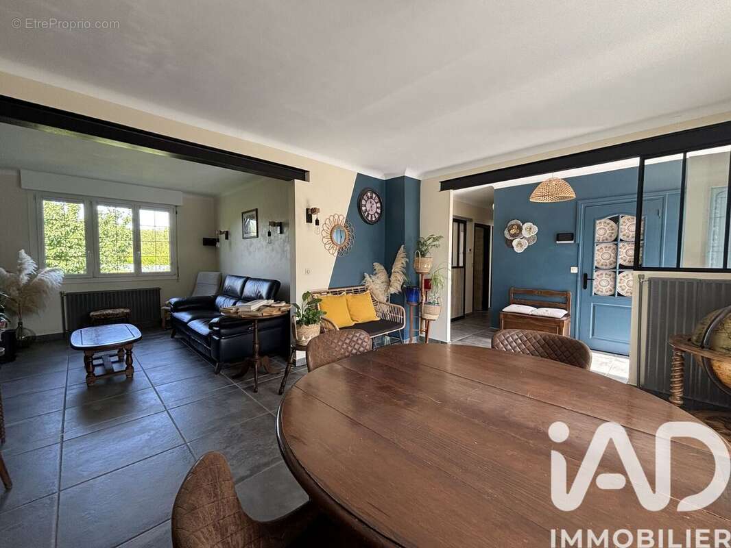 Photo 3 - Maison à CONNANTRE