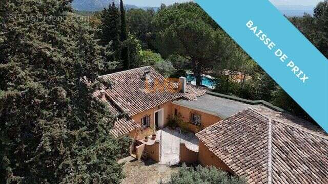 villa individuelle 240m2 avec piscine  et parcelle constructible - photo 11