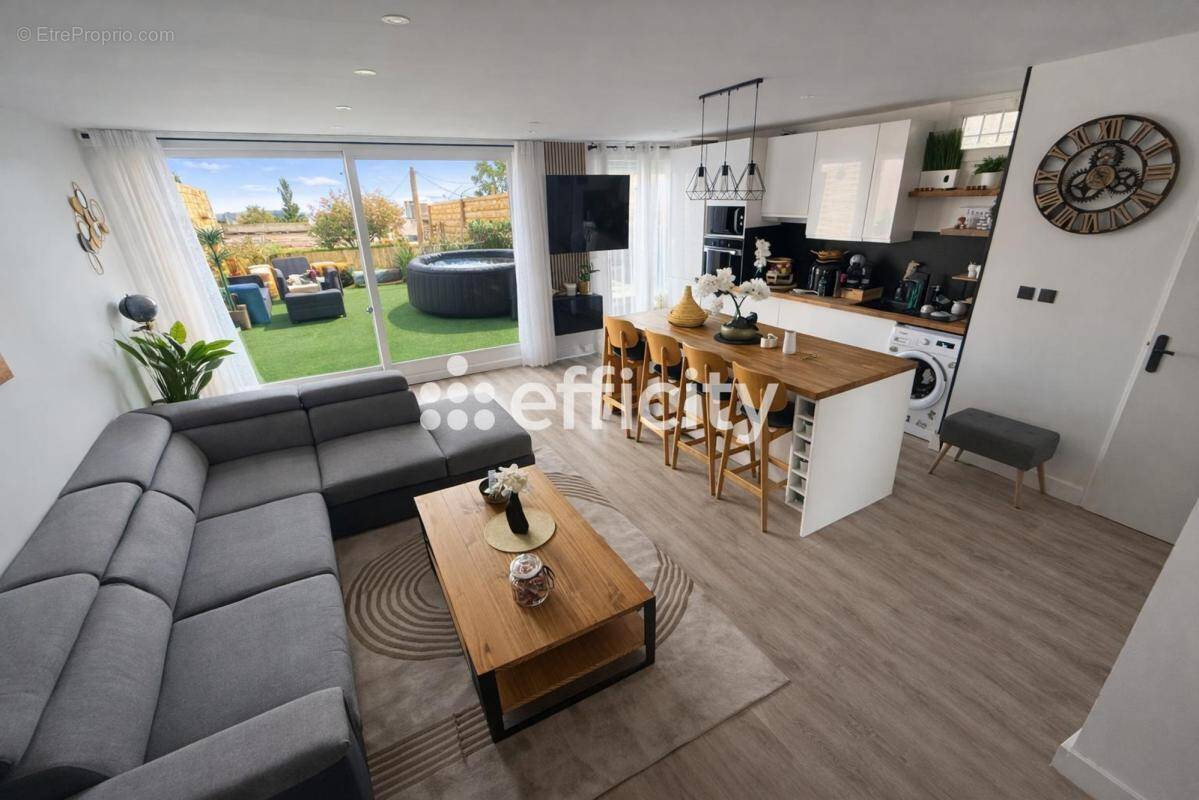 Appartement à TAVERNY
