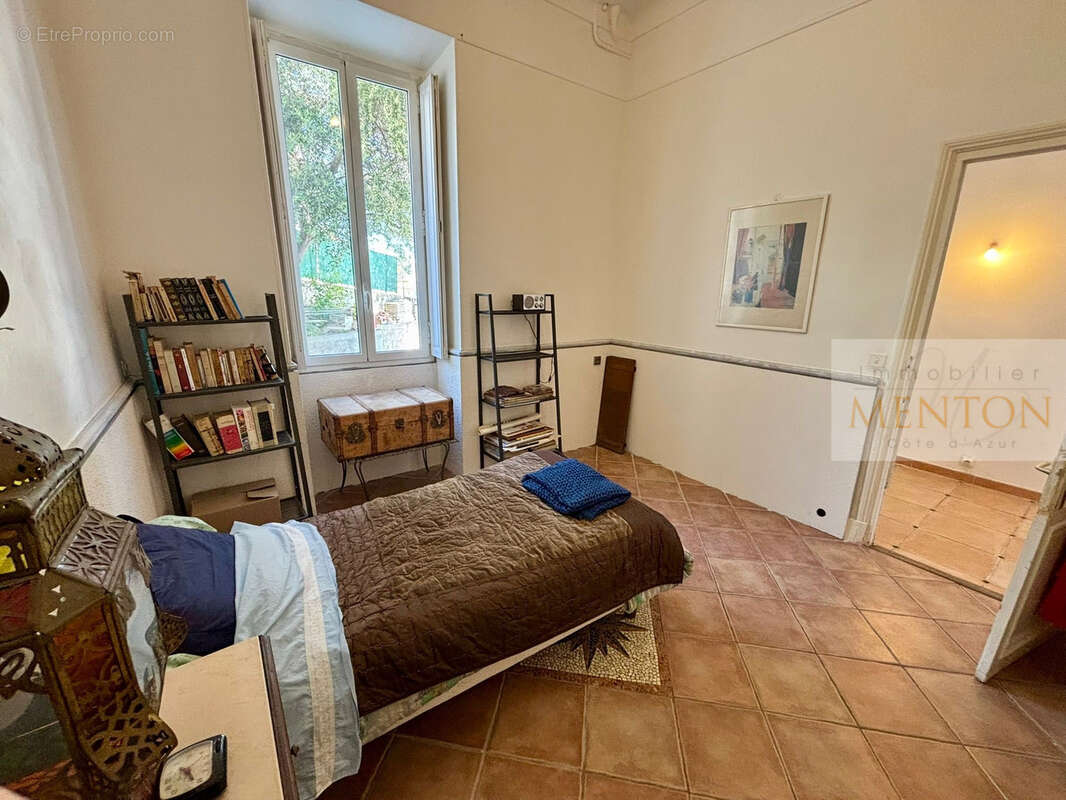 Appartement à MENTON
