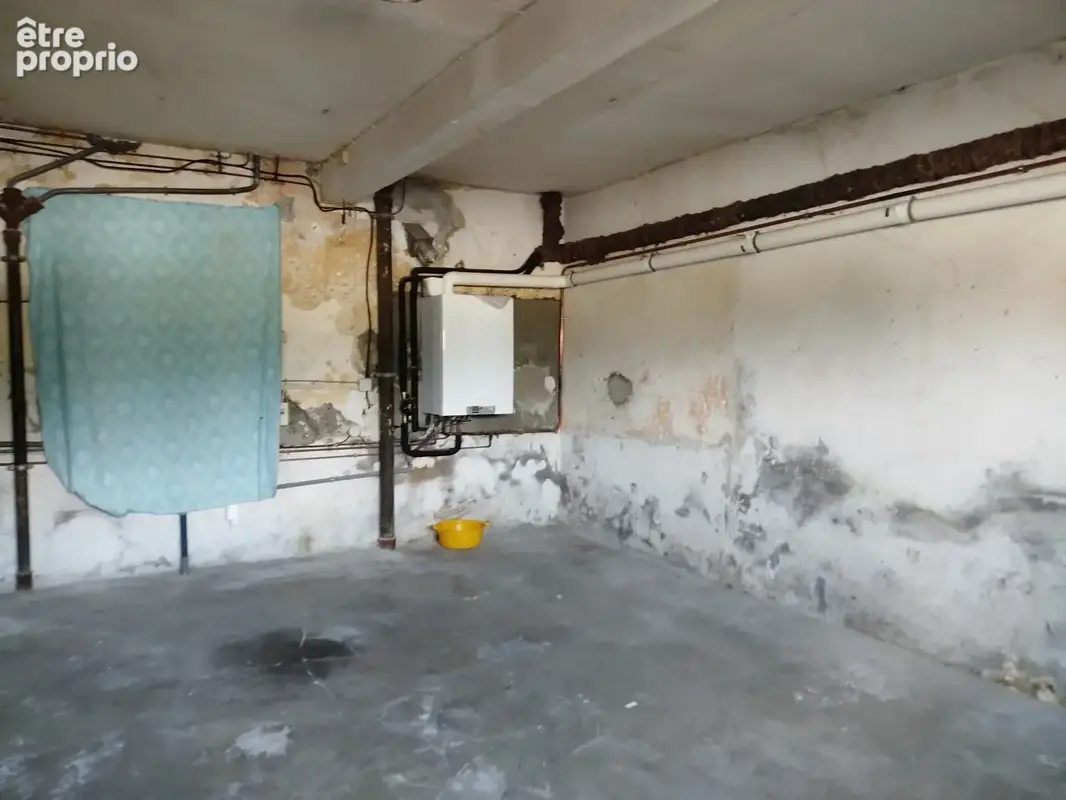 Maison de ville avec garage - centre ville de nay - photo 5
