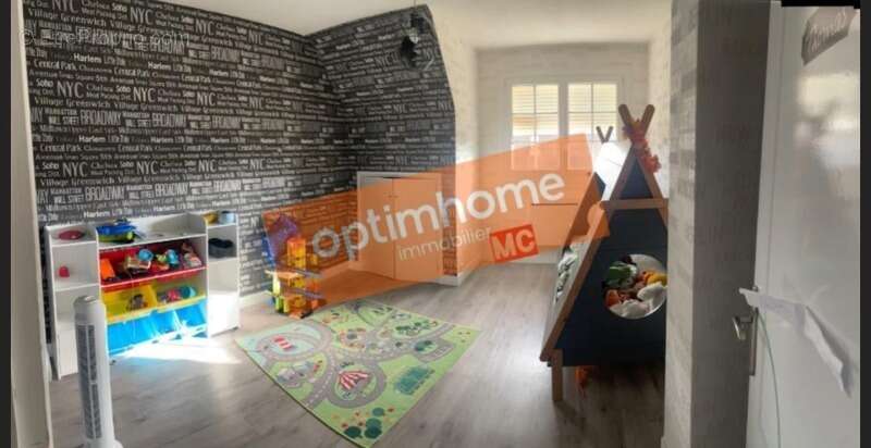 Maison à LA BONNEVILLE-SUR-ITON