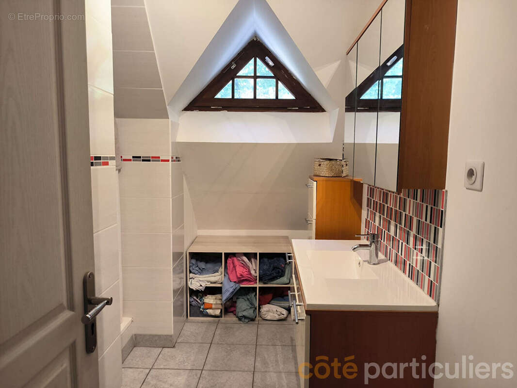 Maison à CHATEAUNEUF-SUR-CHER