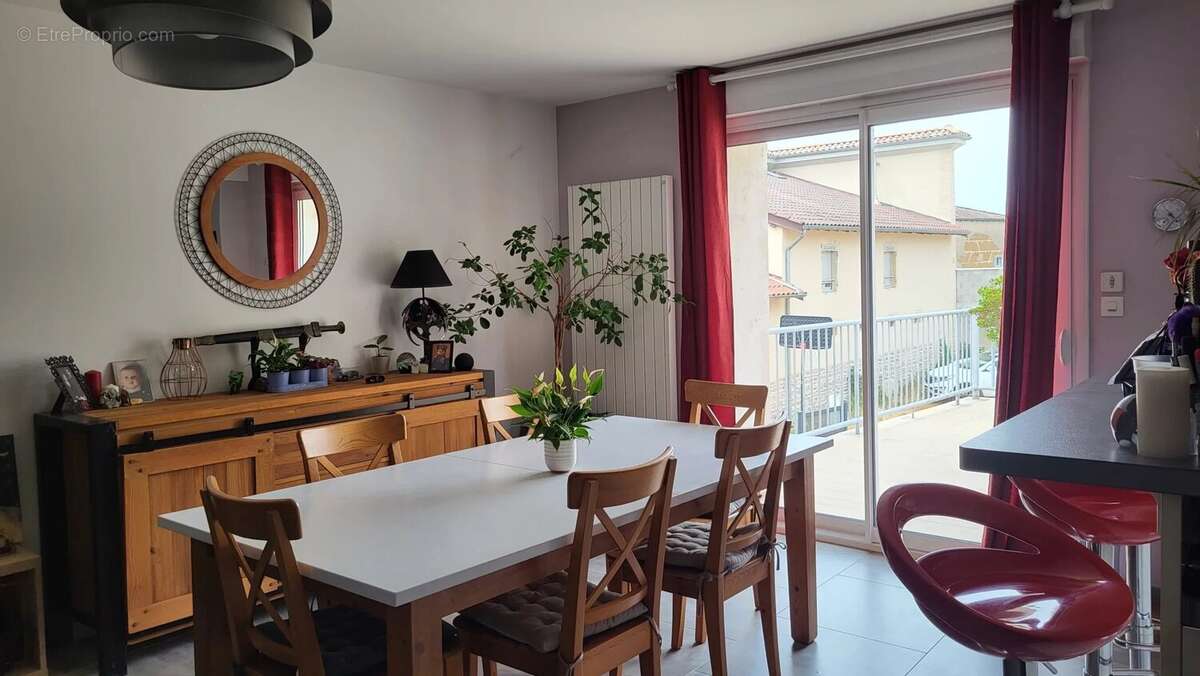Appartement 128 m² à Belleville  - photo 3