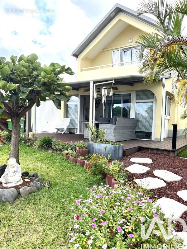 Photo 1 - Maison à SAINT-PIERRE