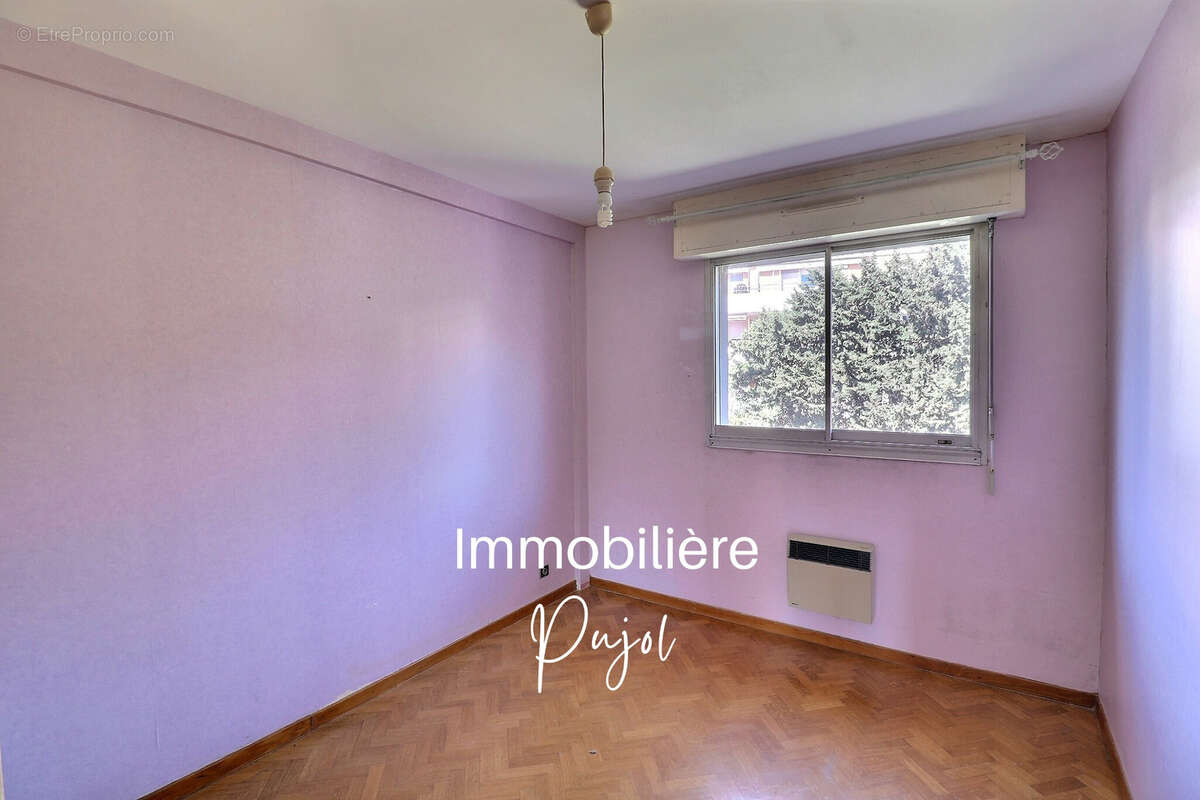 Appartement à MARSEILLE-12E