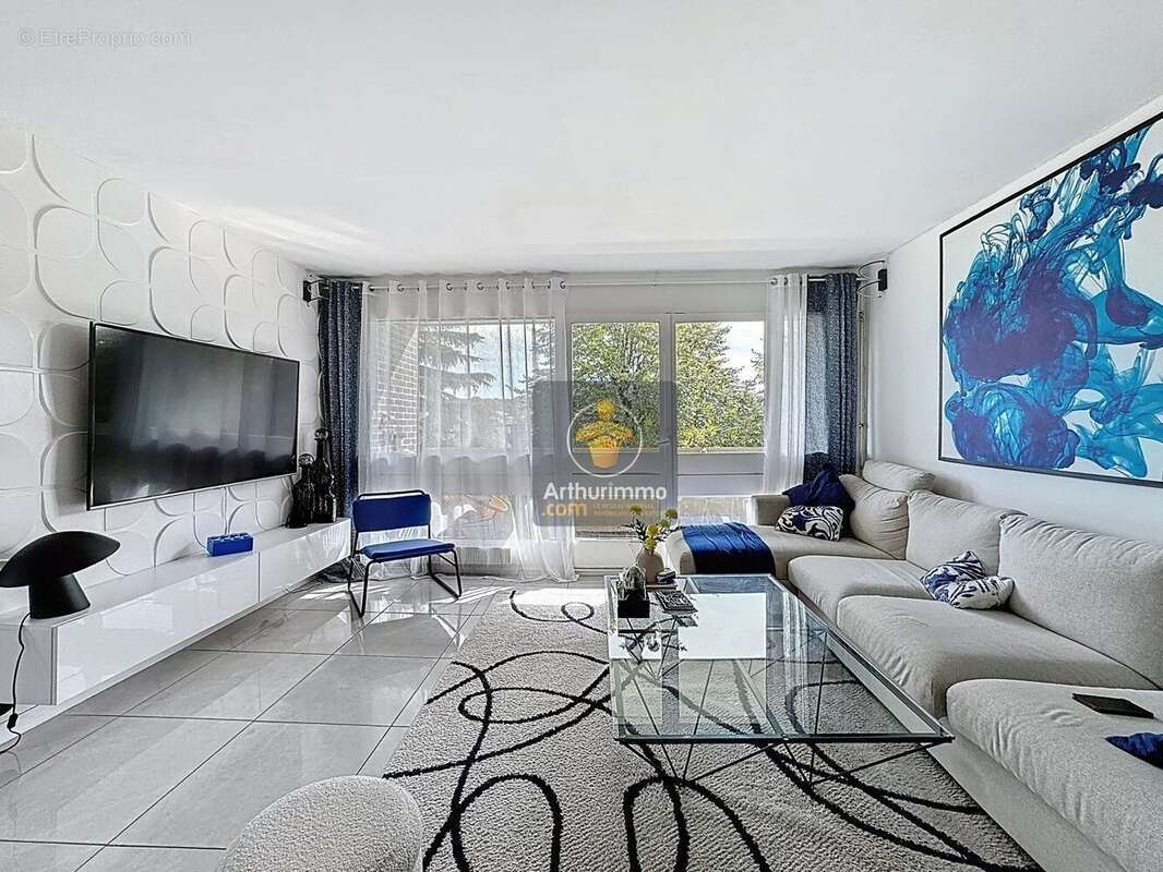 Appartement à LIMEIL-BREVANNES