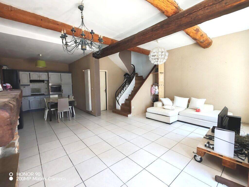 Maison à MONTREDON-DES-CORBIERES