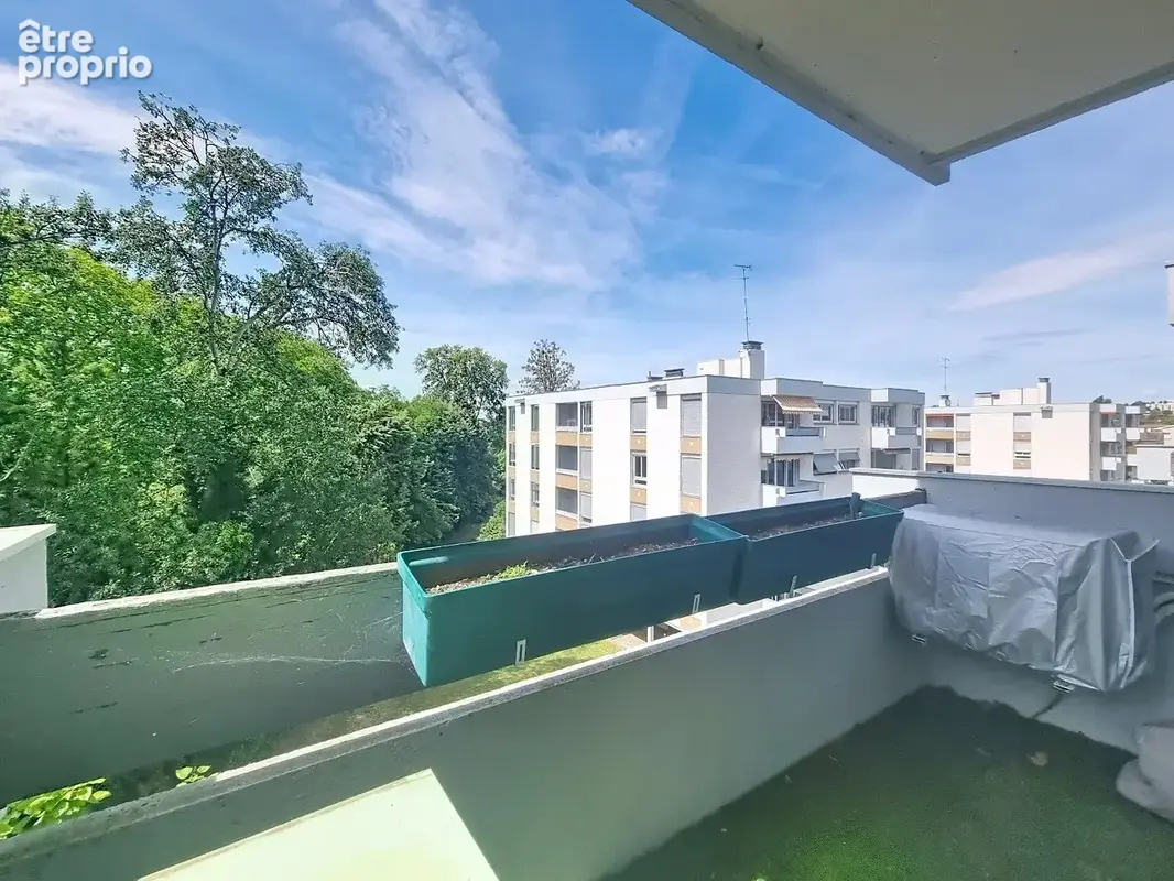 T3 dernier etage - en parfait etat - photo 6