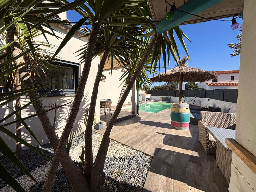 Maison à SAINT-JEAN-LASSEILLE