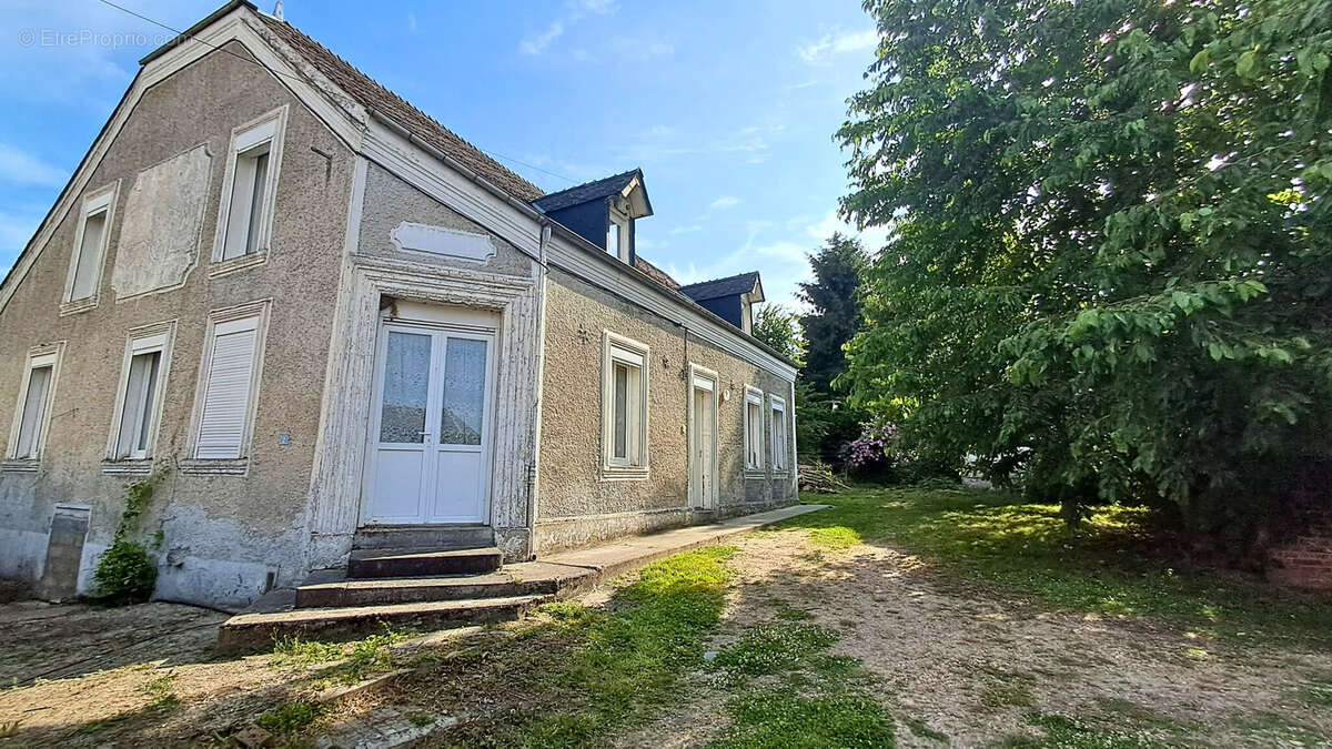 Maison à MARLY-GOMONT