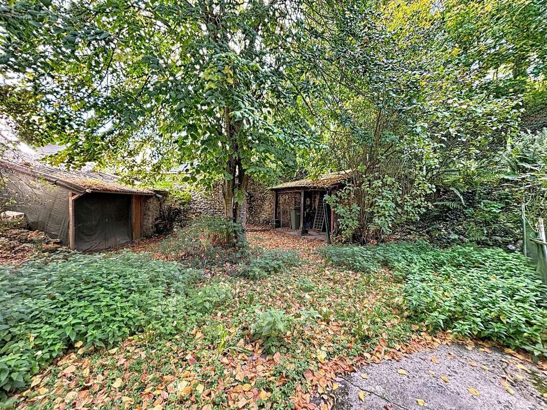 Jardinet - Maison à CHATEAUFORT