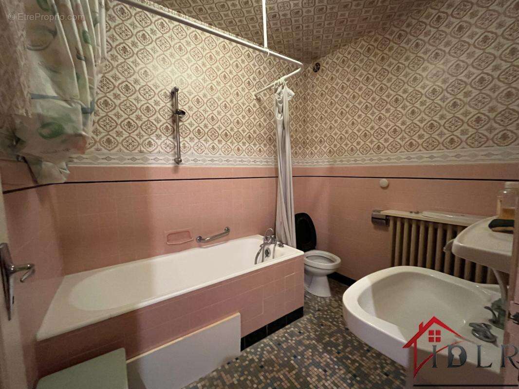 Maison à BOURBONNE-LES-BAINS