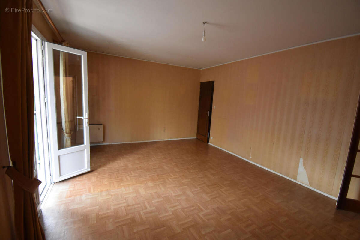 DSC_0003 - Maison à L&#039;ISLE-D&#039;ESPAGNAC