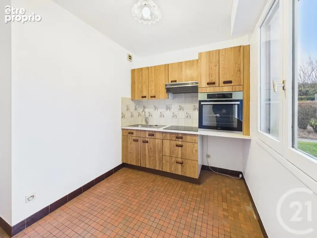 Appartement 2 pièces 55 m² à vendre à Chartres (28000) - photo 2