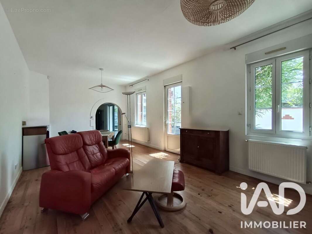Maison 106 m² à Tarbes  - photo 3