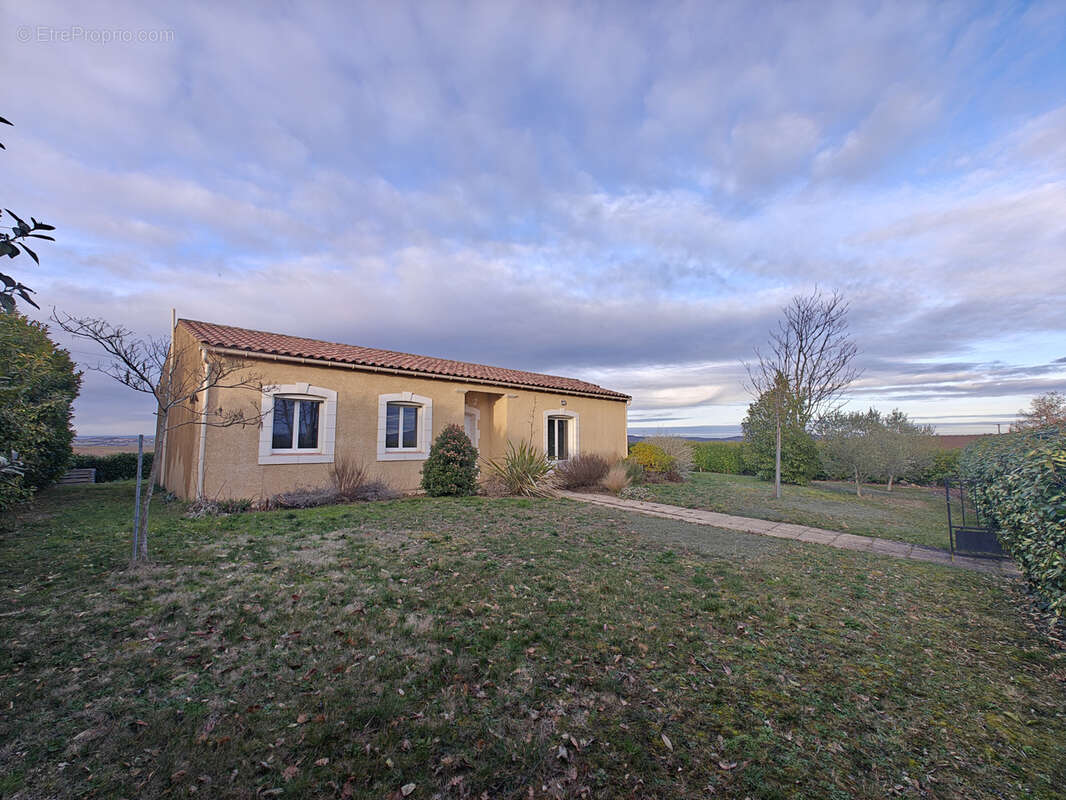 Maison à LAURAGUEL