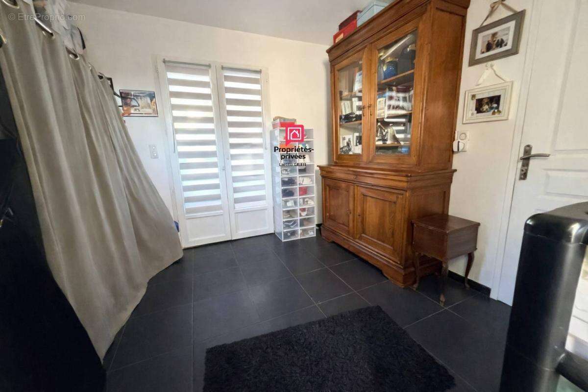 Maison à BAGNOLS-SUR-CEZE