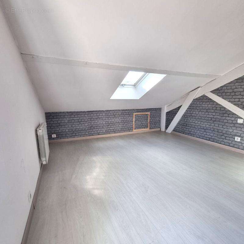 Appartement à LYON-8E