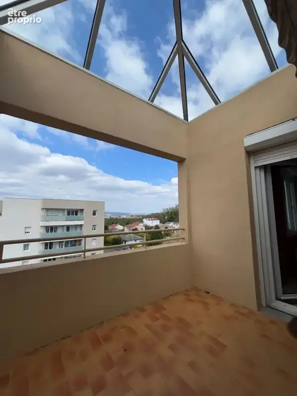 Appartement à BOURG-LES-VALENCE