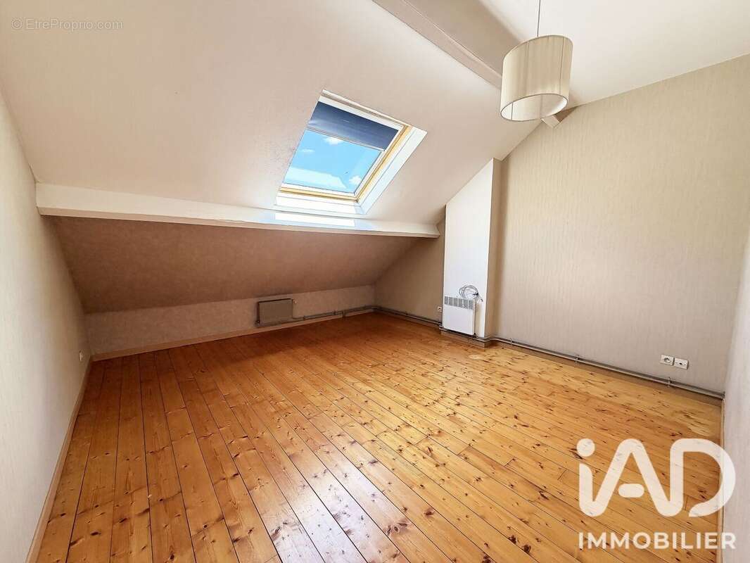 Maison 101 m² à Carvin  - photo 8