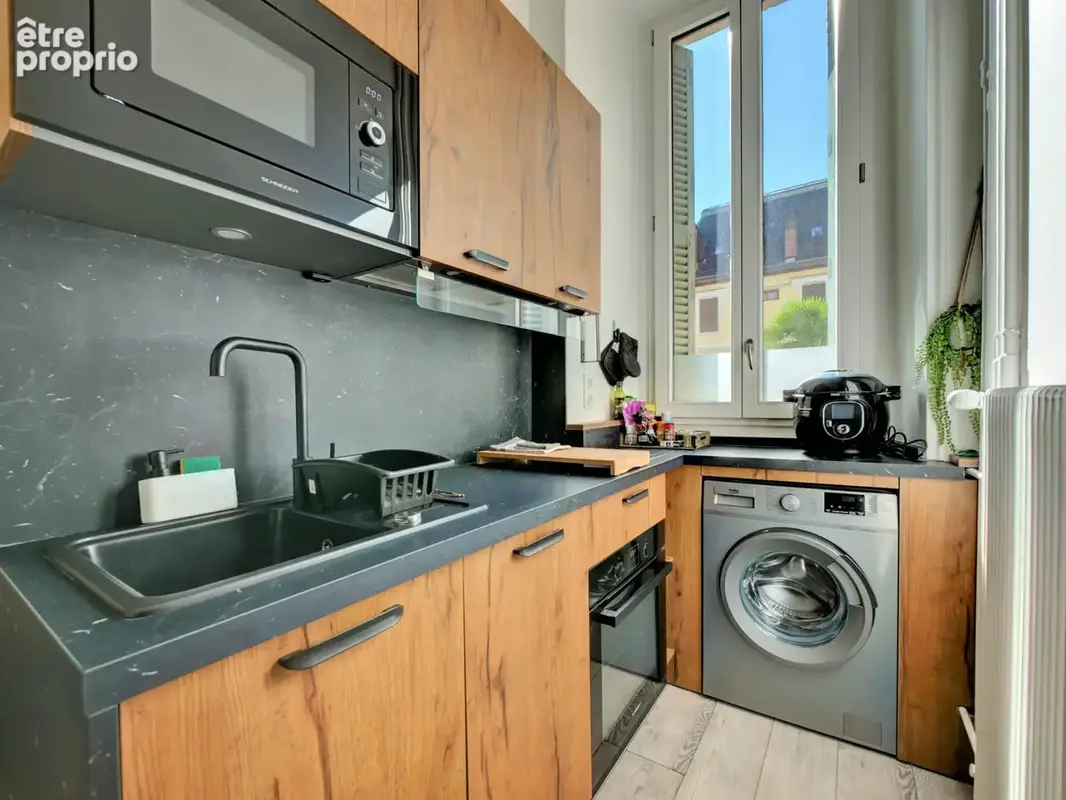 Appartement centre ville vendu meuble - photo 4