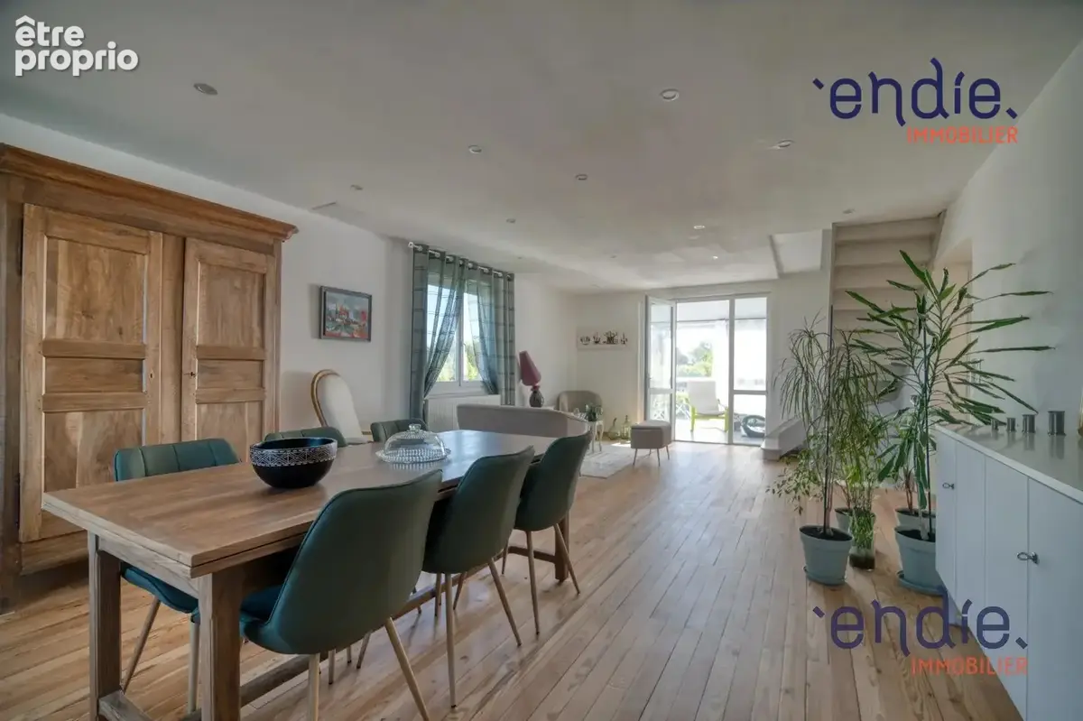 Maison 4 pièces 180 m² à vendre à Cornebarrieu (31700) - photo 4
