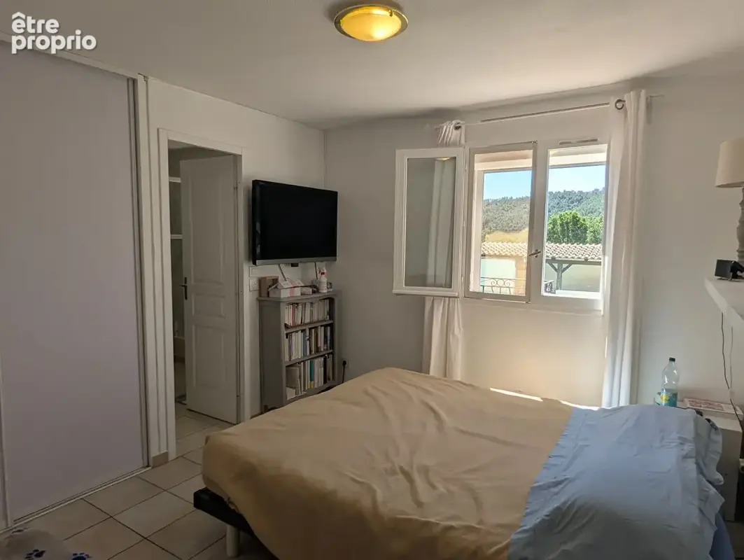 SALERNES, maison de plain-pied avec dépendance, piscine, 4 garages sur 2.945 m² de terrain - photo 12