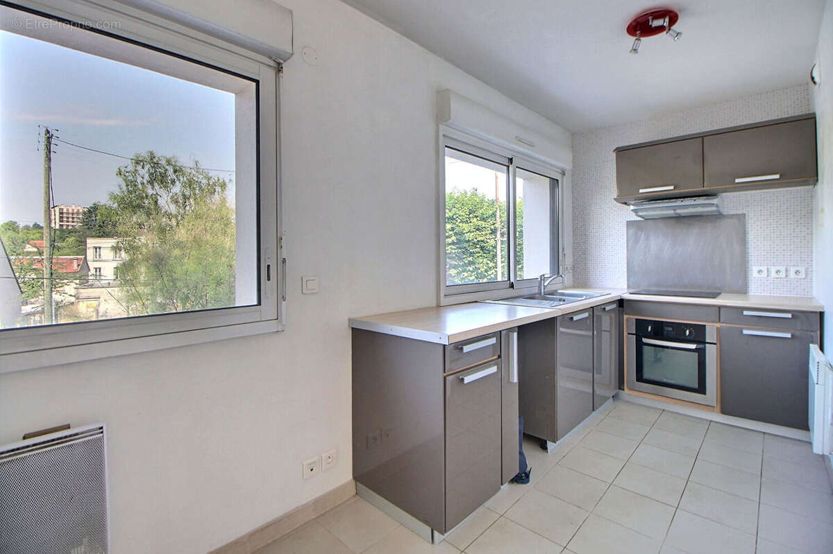 Appartement à RUEIL-MALMAISON