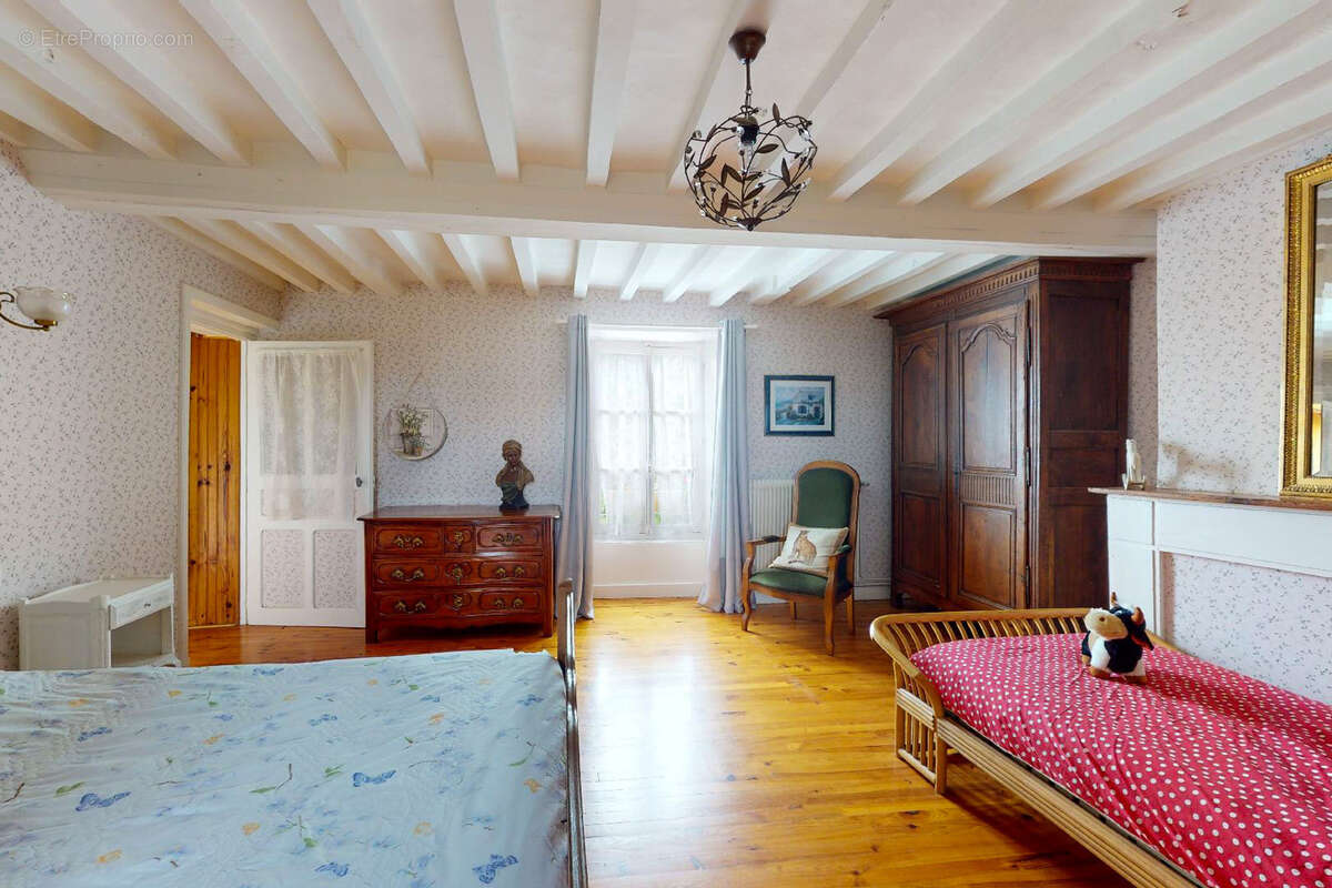 Maison à LA FOLIE